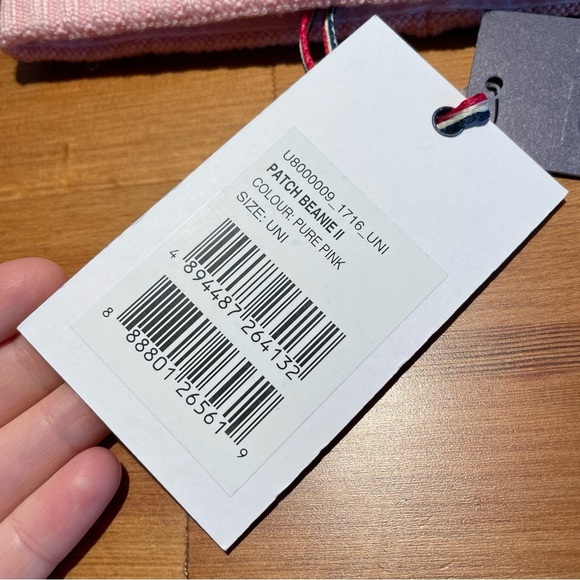 PERFECT MOMENT Patch Beanie Pure Pink NWT 100% Extrafine Merino Wool Pom Pom Hat - Picture 7 of 16